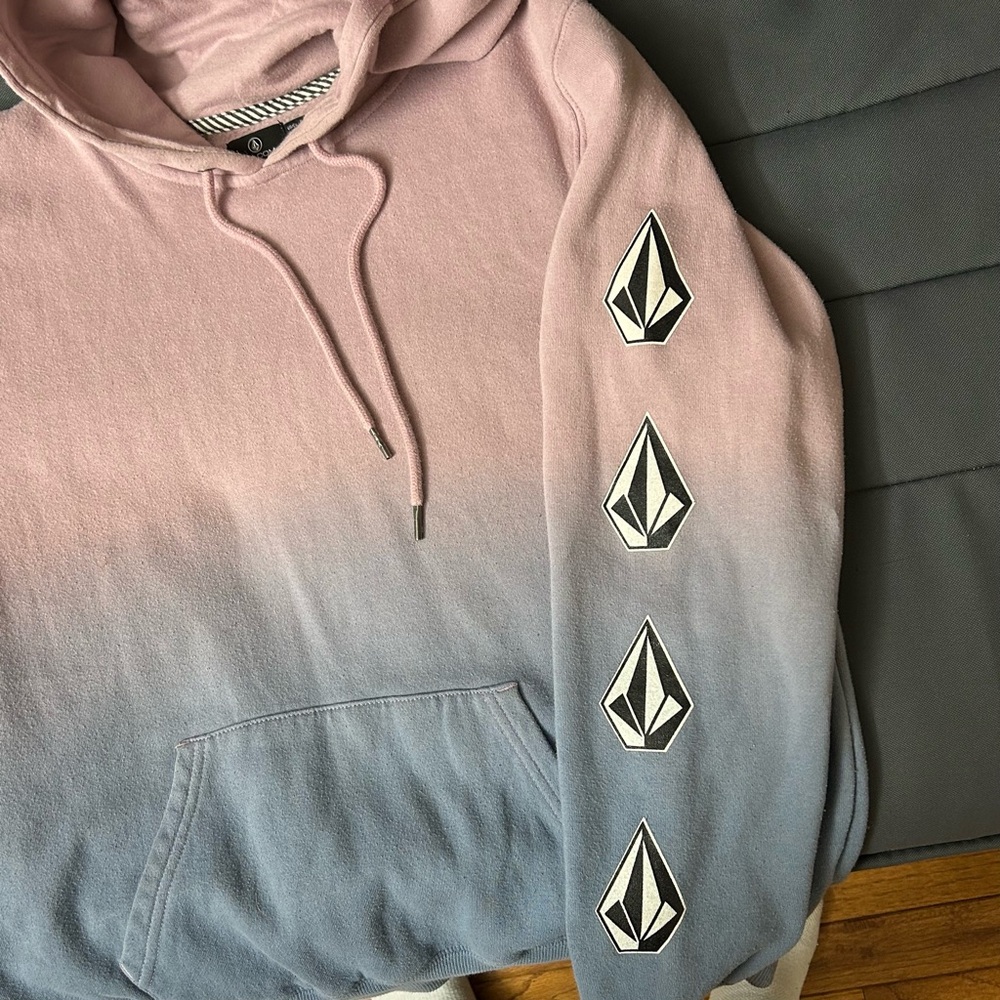 Volcom women’s pink/ purple blue hoodie, SizeL - Picture 6 of 8